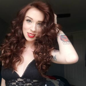 Meet your Posher, Noelle